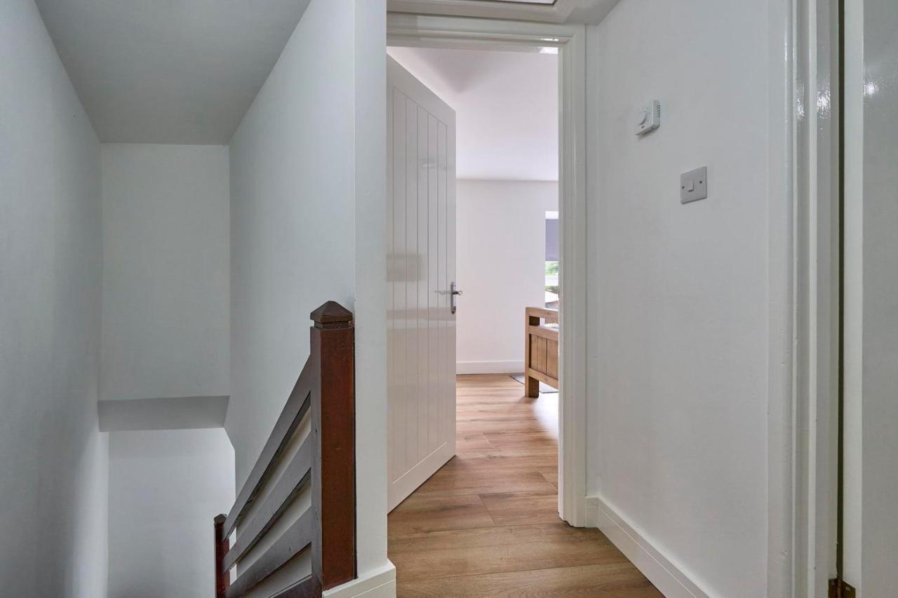 Central, Newly Refurbished Cottage In Portaferry Exterior foto